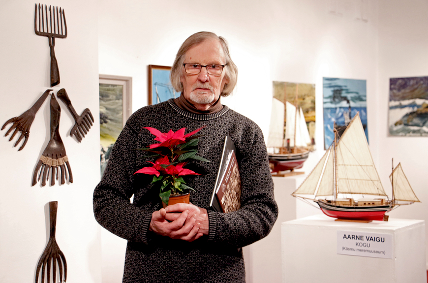 Aarne Vaik näituse avamispäeval Pärnus
