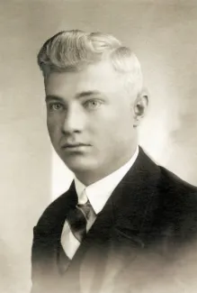 Riho Sinivee (Rihard Seeblum) 1907-1942