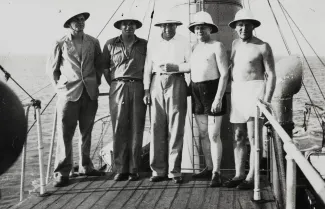 A/L Elna Panama kanal 1937 vasakult III tüürimees Konga, I tüütimees Reismann, kapten Lepviikmann, I mehhaanik Kaddak, reisija Lõvi