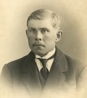 Julius Altenbrun 1884-1953 kaugsõidutüürimees, purjelaevakapten