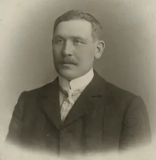 Georg Eduard Tiidemaa (Tiedemann) 1872-1953 ligisõidukapten purjelaevadel