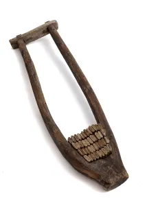 Käsmu Meremuuseum - Press, võrgupulludele KMM/KAL_570