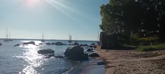 Käsmu Meremuuseum - 10.07.2024 hommikul Suure kivi juures