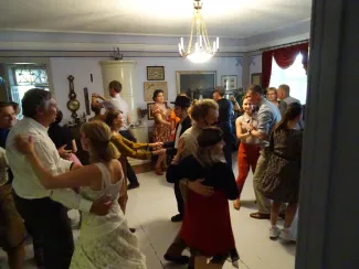 Käsmu Meremuuseum - Svingijad 2022 suvel saalitoas