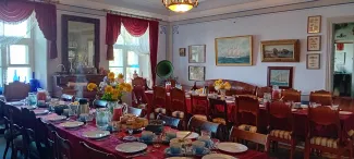 Käsmu Meremuuseum - Saalitoa eine enne kuumsuitsu kala toomist lauda