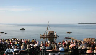 Käsmu Meremuuseum - Kon-Tiki etendus, palkonilt vaadates juulis 2009