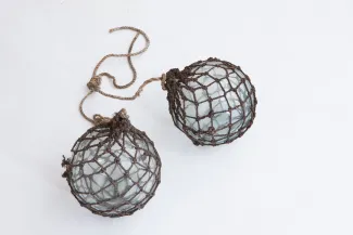 Käsmu Meremuuseum - Klaaspullud võrgus