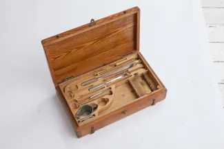 Käsmu Meremuuseum - Laeva arstiriistade kast KMM_MER_363