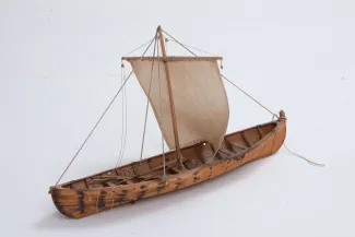 Käsmu Meremuuseum - Raa tüüpi purjega laevamudel KMM/MER_835