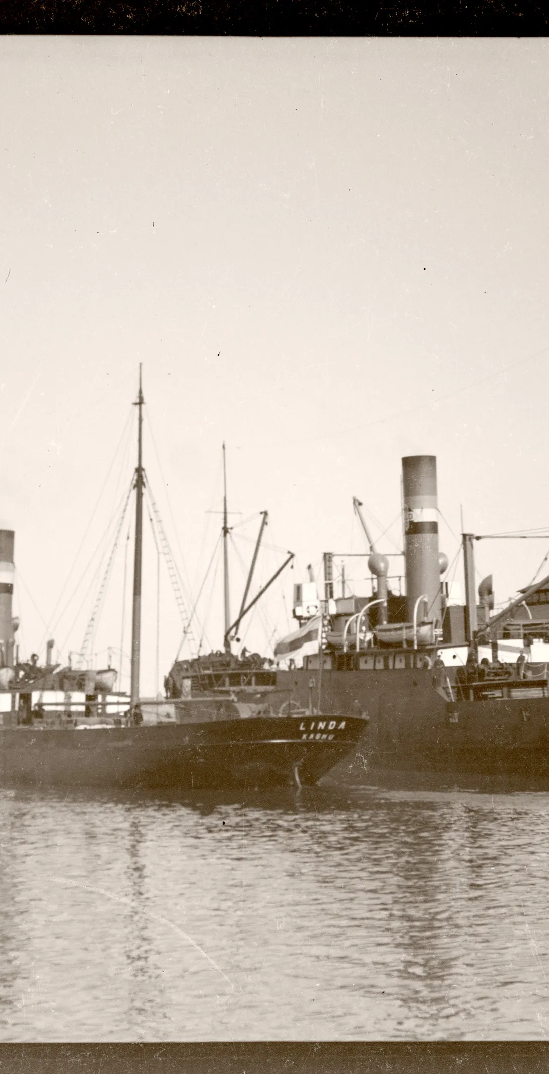 A/L Linda ja Maia sadamas