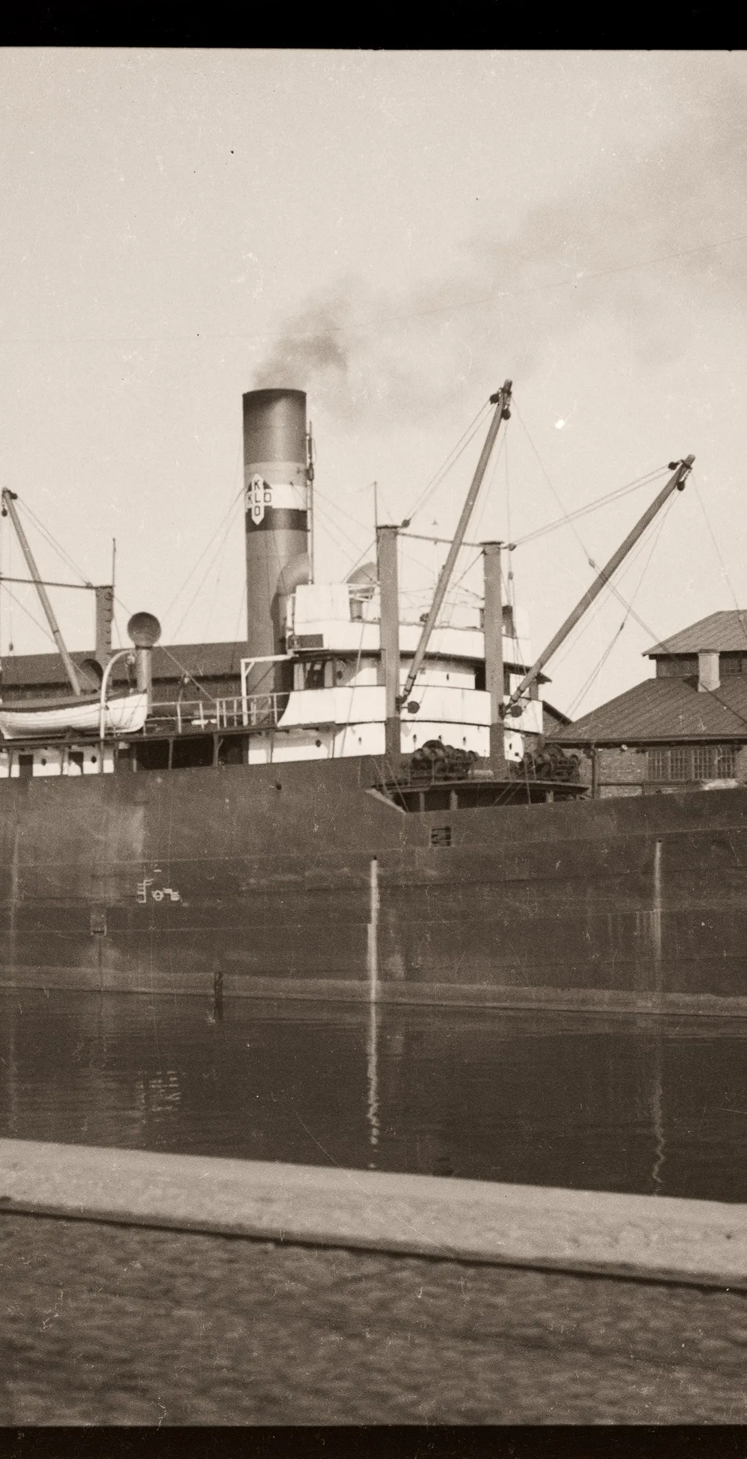 A/L Maia ja Sigrid sadama kai ääres