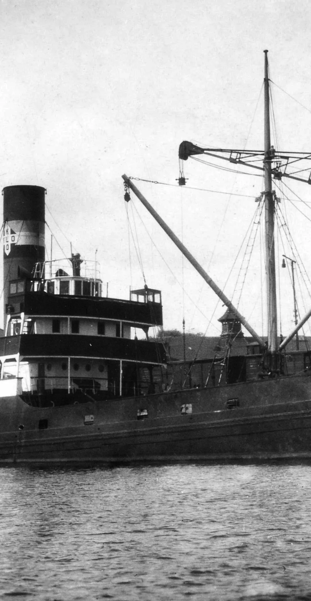 A/L Lenna laadimiskai ääres