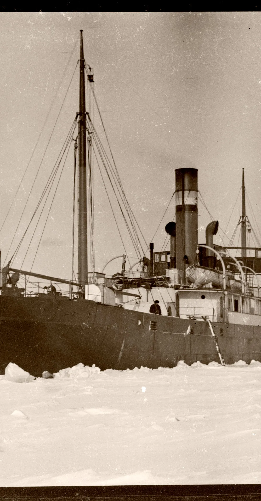 A/L Minna jäätunud lahes