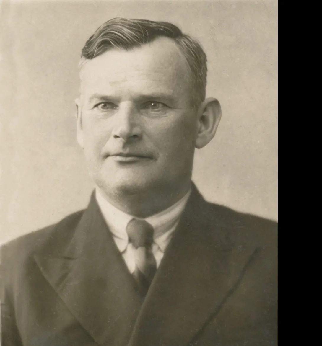 Gustav Liiholm 1892-1961 kaugsõidukapten purjelaeval