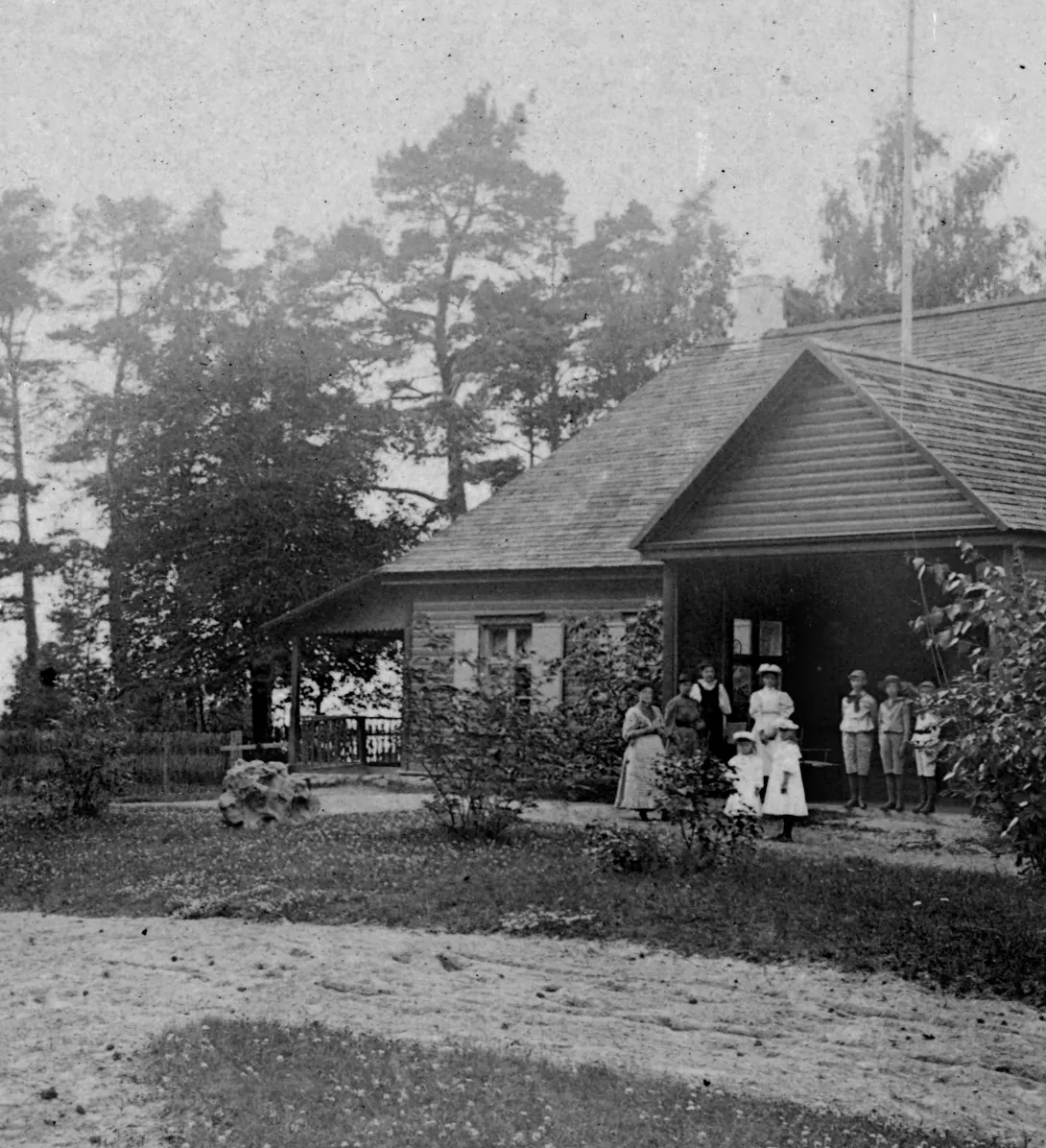 Käsmu Meremuuseum - Dellingshausenite suvevilla Käsmus Vana-Jüri otsas 1894