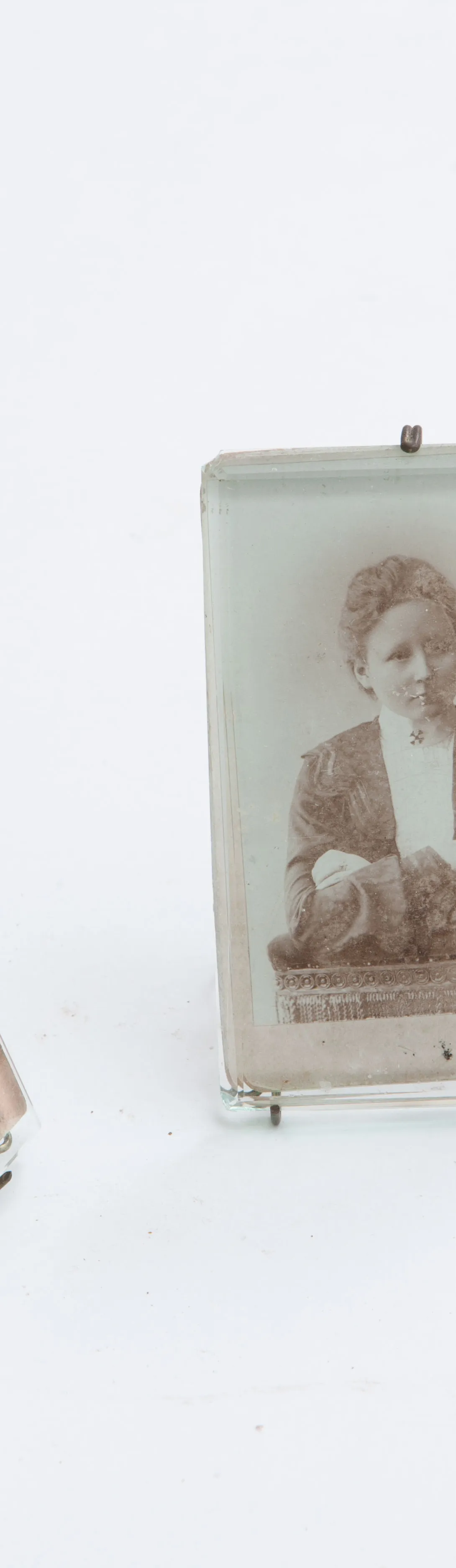 Käsmu Meremuuseum - Fotoraamid lihvitud klaasiga KMM/FO_332