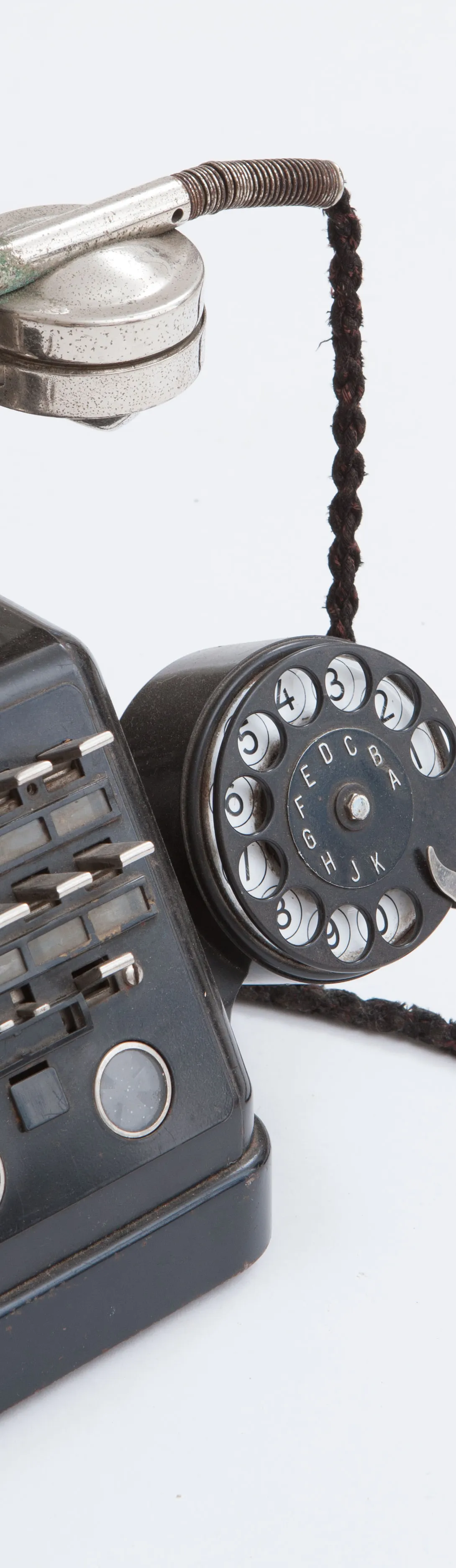 Käsmu Meremuuseum - Kontori sekretäri lauatelefon KMM/OLM_343